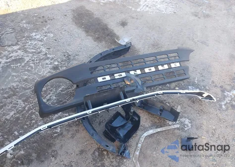 2025 Ford Bronco Big Bend z USA, uszkodzony, nr VIN 1FMDE7BHXSLB57563